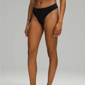 Lululemon Invisiwear Mid Rise Thong - Black